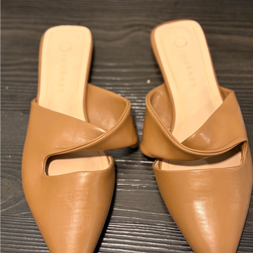 Journee Collection Tan Pointed Slide Mules with Twist Strap